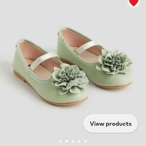 H&M Kids Light Green Dress Shoes with Floral Detail